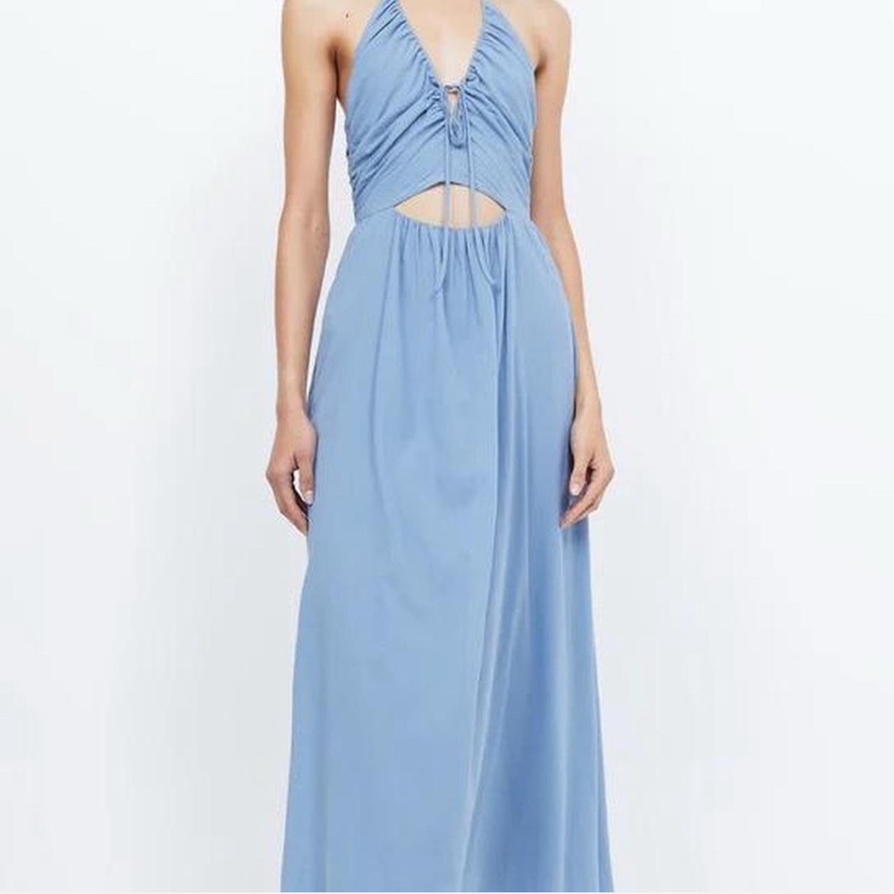 Bec + Bridge Calypso Halter Maxi Dress
US 6, worn once
I’m 5’2” for reference